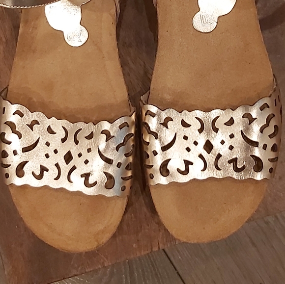 Dorking by Fluchos wedge sandals - Picture 7 of 8